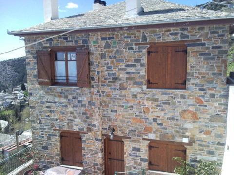 Kirmilis Mansion Apartment Makrinitsa Luaran gambar